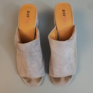 Mule-Soft baby blue fabric